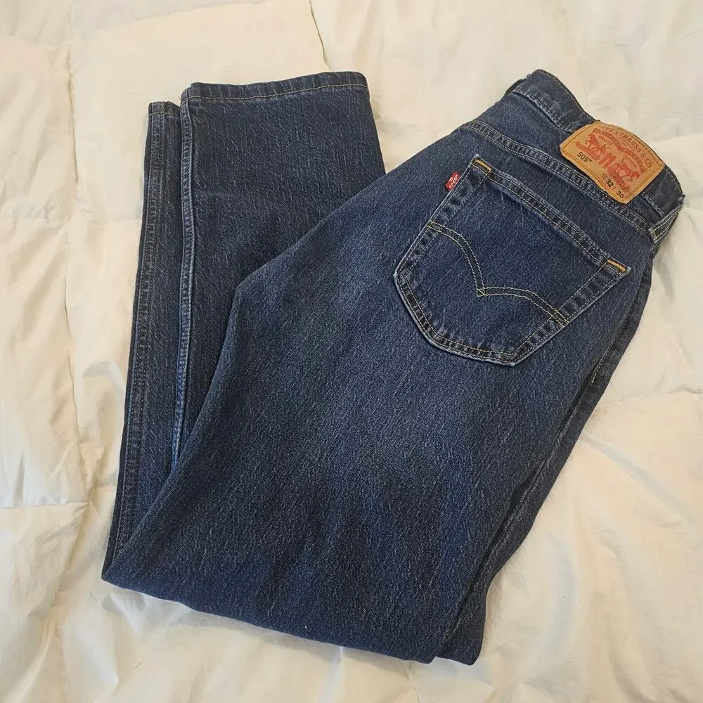 Levi’s 505 Jeans Men’s 32x30 Regular Fit Straight Leg Medium Wash Denim